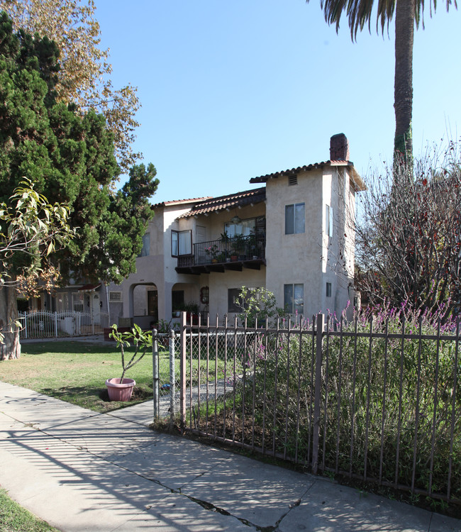 2020 S La Salle Ave in Los Angeles, CA - Foto de edificio - Building Photo