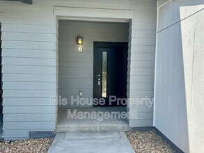 2080 Autumn Moon Dr in Windsor, CO - Building Photo - Building Photo