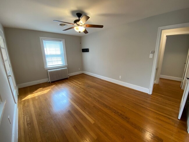 3856 Brook Rd in Richmond, VA - Building Photo - Building Photo