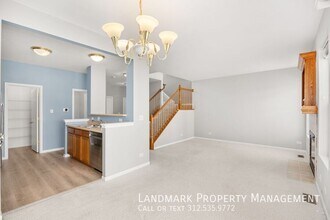 24011 Walnut Cir in Plainfield, IL - Building Photo - Building Photo