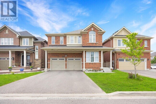 property at 13 Minna Trl