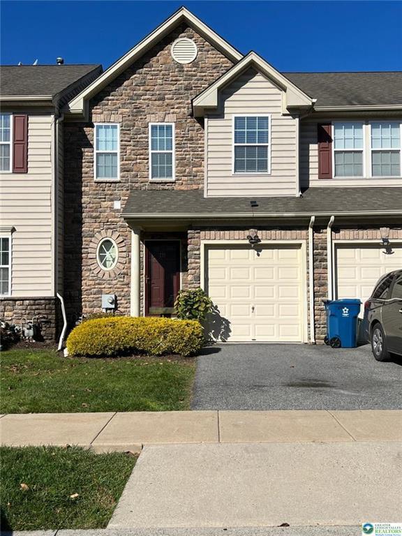 property at 211 Auburn Dr