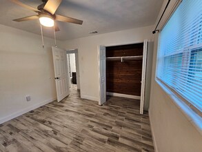 19645 SW Lark Dr in Dunnellon, FL - Building Photo - Building Photo
