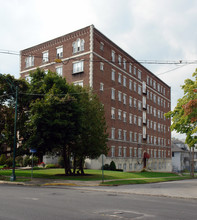 The Roosevelt in Utica, NY - Foto de edificio - Building Photo