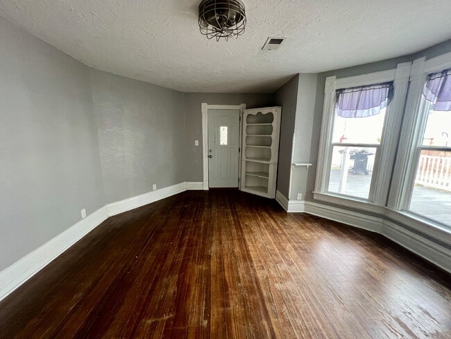 1815 Van Lennen Ave in Cheyenne, WY - Building Photo - Building Photo