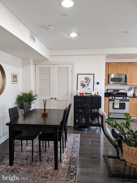1417 Newton St NW in Washington, DC - Building Photo - Building Photo