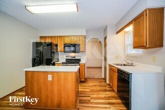 1904 Little Water Dr in Columbus, OH - Building Photo - Building Photo