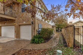 16100 S Great Oaks Dr in Round Rock, TX - Building Photo - Building Photo