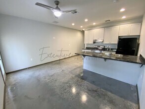 144 Arlington Dr in Lake Charles, LA - Building Photo - Building Photo