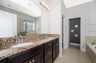 8754 Ribault Ave in Orlando, FL - Building Photo - Building Photo