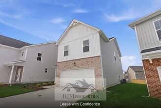 109 Lambert Fld in Nicholasville, KY - Building Photo - Building Photo