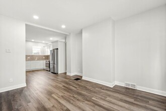 1722 Crosby Ave in Pittsburgh, PA - Building Photo - Building Photo