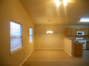 1783 Margarita Loop in Alamogordo, NM - Building Photo - Building Photo