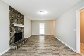 216 Windmill Dr in Dallas, GA - Building Photo - Building Photo