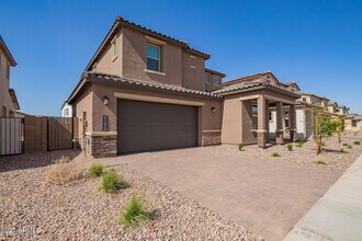 21424 E Sparrow Dr in Queen Creek, AZ - Building Photo - Building Photo