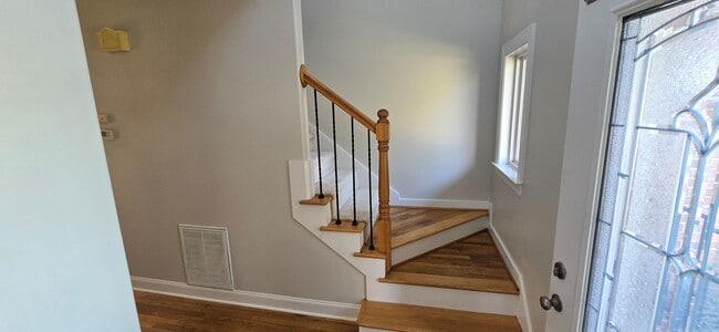 205 Cabot Dr in Winston-Salem, NC - Building Photo - Building Photo