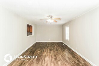 2121 Mississippi Ave in Hueytown, AL - Foto de edificio - Building Photo