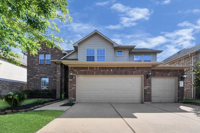 12506 Short Springs Dr