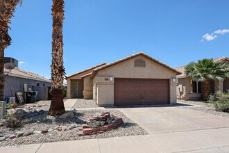 3211 W Abraham Ln in Phoenix, AZ - Building Photo - Building Photo