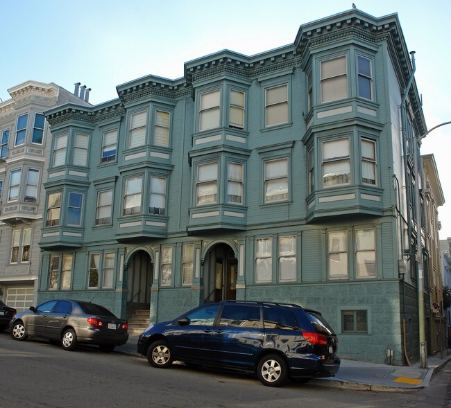 537-547 Filbert St in San Francisco, CA - Building Photo - Building Photo