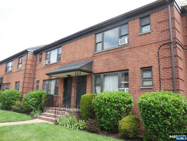 property at 2175 Central Rd
