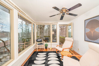 1500 Palisades Dr in Appleton, WI - Building Photo - Building Photo