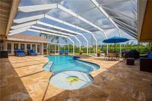 7720 SW 183rd Terrace in Palmetto Bay, FL - Building Photo