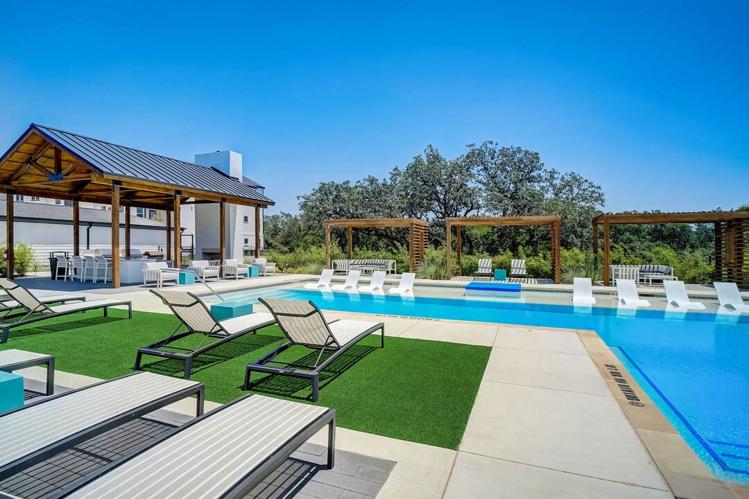 Napa Oaks in Boerne, TX - Foto de edificio
