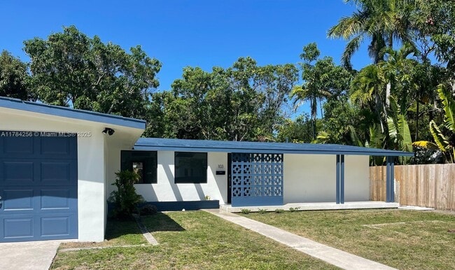 property at 103 SW 28th Rd