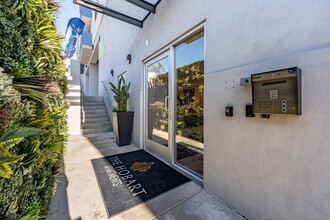 The Secret in Los Angeles, CA - Building Photo - Building Photo