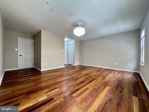 13927 Highstream Pl in Germantown, MD - Building Photo - Building Photo