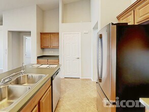 41180 W Bravo Dr in Maricopa, AZ - Foto de edificio - Building Photo