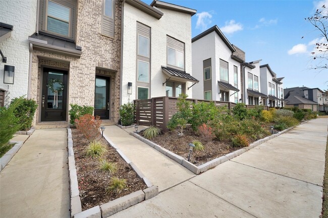 16646 Texas Hill Country Rd in Cypress, TX - Building Photo - Building Photo