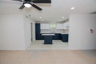 10815 Ritow St in Houston, TX - Building Photo - Building Photo