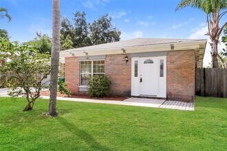 438 SE Streamlet Ave in Port St. Lucie, FL - Building Photo - Building Photo