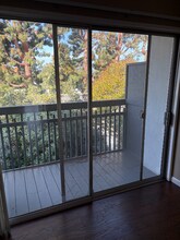 23 N Ellsworth Ave in San Mateo, CA - Foto de edificio - Building Photo