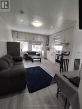 28 Estateview Cir in Brampton, ON - Building Photo - Building Photo