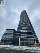 448 Burnhamthorpe Rd W in Mississauga, ON - Building Photo