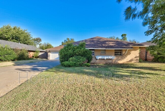 3105 W Britton Rd in The Village, OK - Building Photo - Building Photo