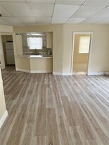 9390 E Bay Harbor Dr in Bay Harbor Islands, FL - Building Photo