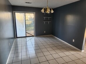 413 S Fulton St in Clarksville, AR - Building Photo - Building Photo