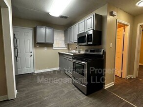 2237 Bungalow Rd in Augusta, GA - Foto de edificio - Building Photo