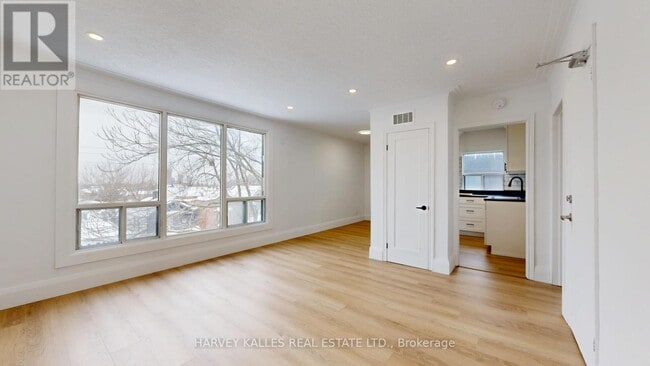 1252 Davenport Rd