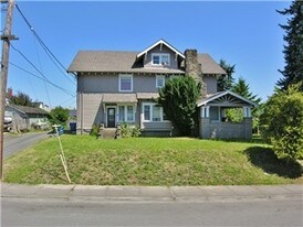 621 NW Quincy Pl in Chehalis, WA - Building Photo