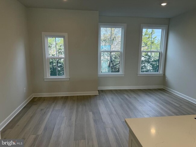 21829 Express Ter in Ashburn, VA - Building Photo - Building Photo