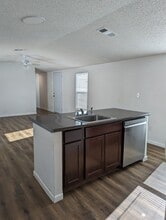 1401 Transmitter Rd in Panama City, FL - Building Photo - Building Photo