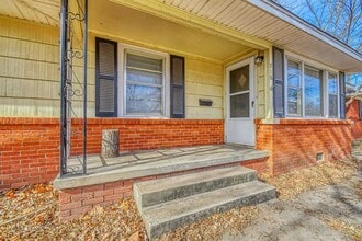 510 Meadow Park Dr in Norman, OK - Building Photo - Building Photo