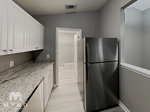 908 Hubbel Rd in Bradenton, FL - Building Photo - Building Photo