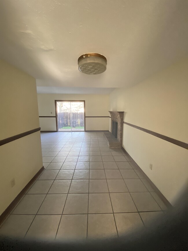 1625 Centerville Rd in Tallahassee, FL - Building Photo - Building Photo