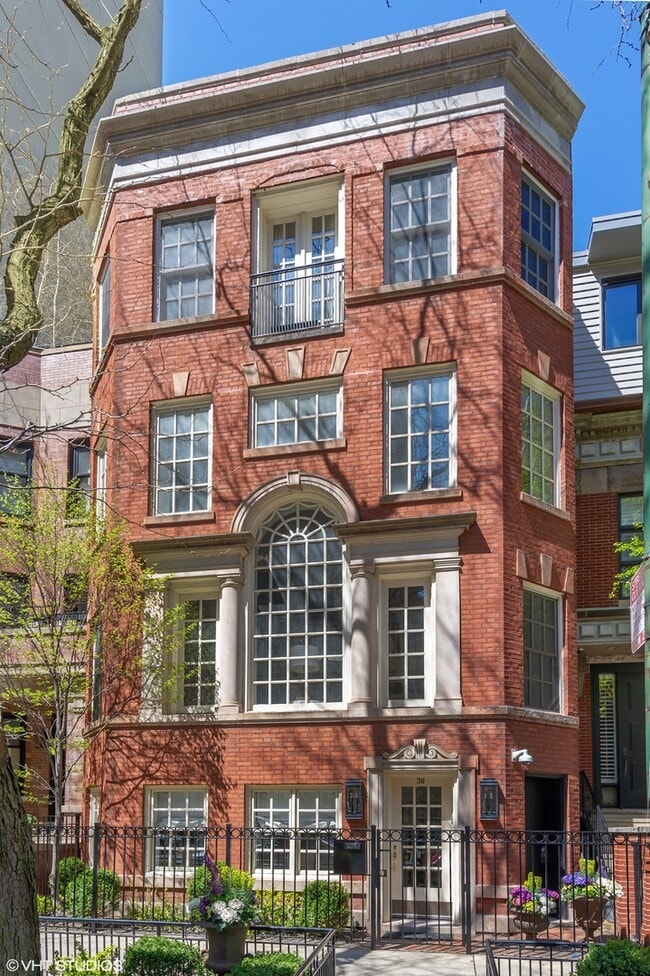 property at 38 E Elm St